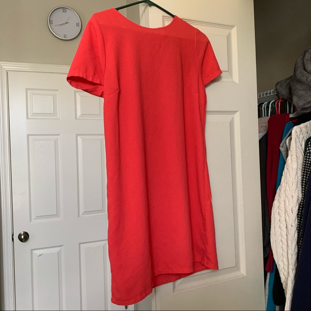 Orange/reddish dress